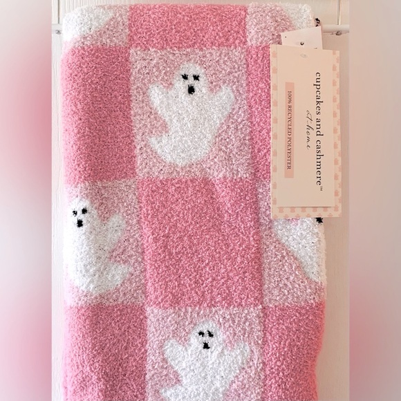 Cupcakes and Cashmere Halloween Pink Ghost Throw Blanket - Picture 3 of 6